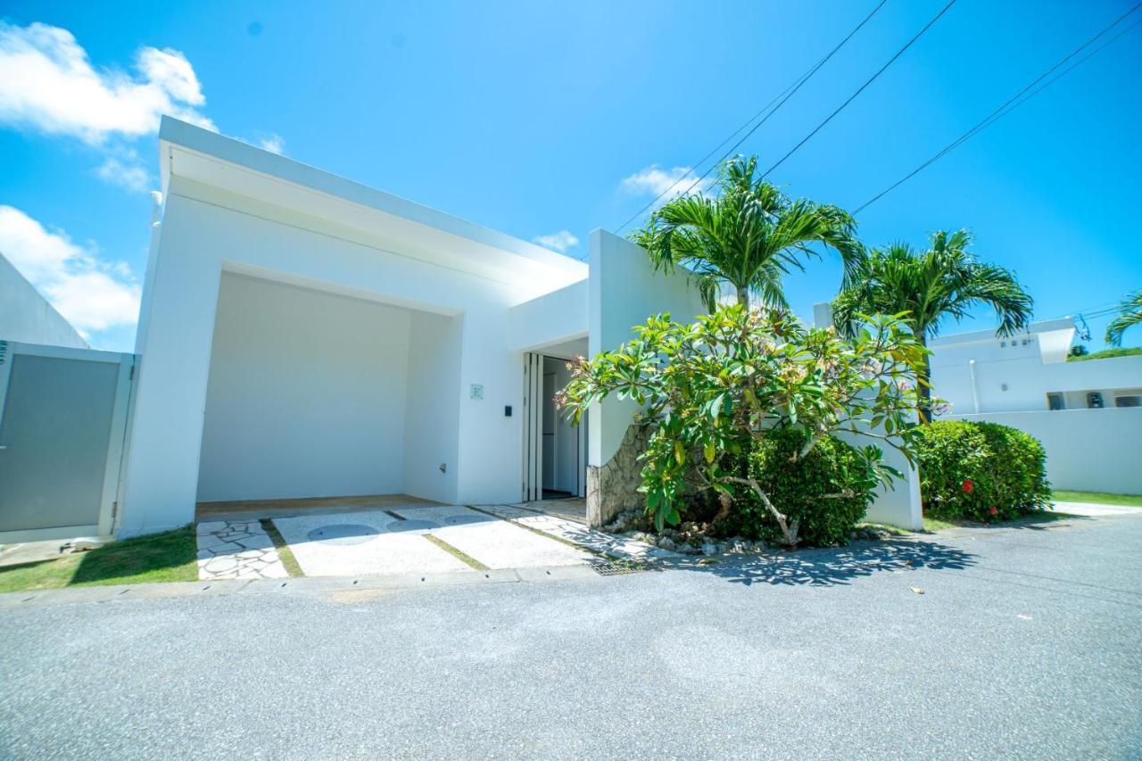 Crystal Villa Miyakojima Sunayama Beach Eksteriør bilde