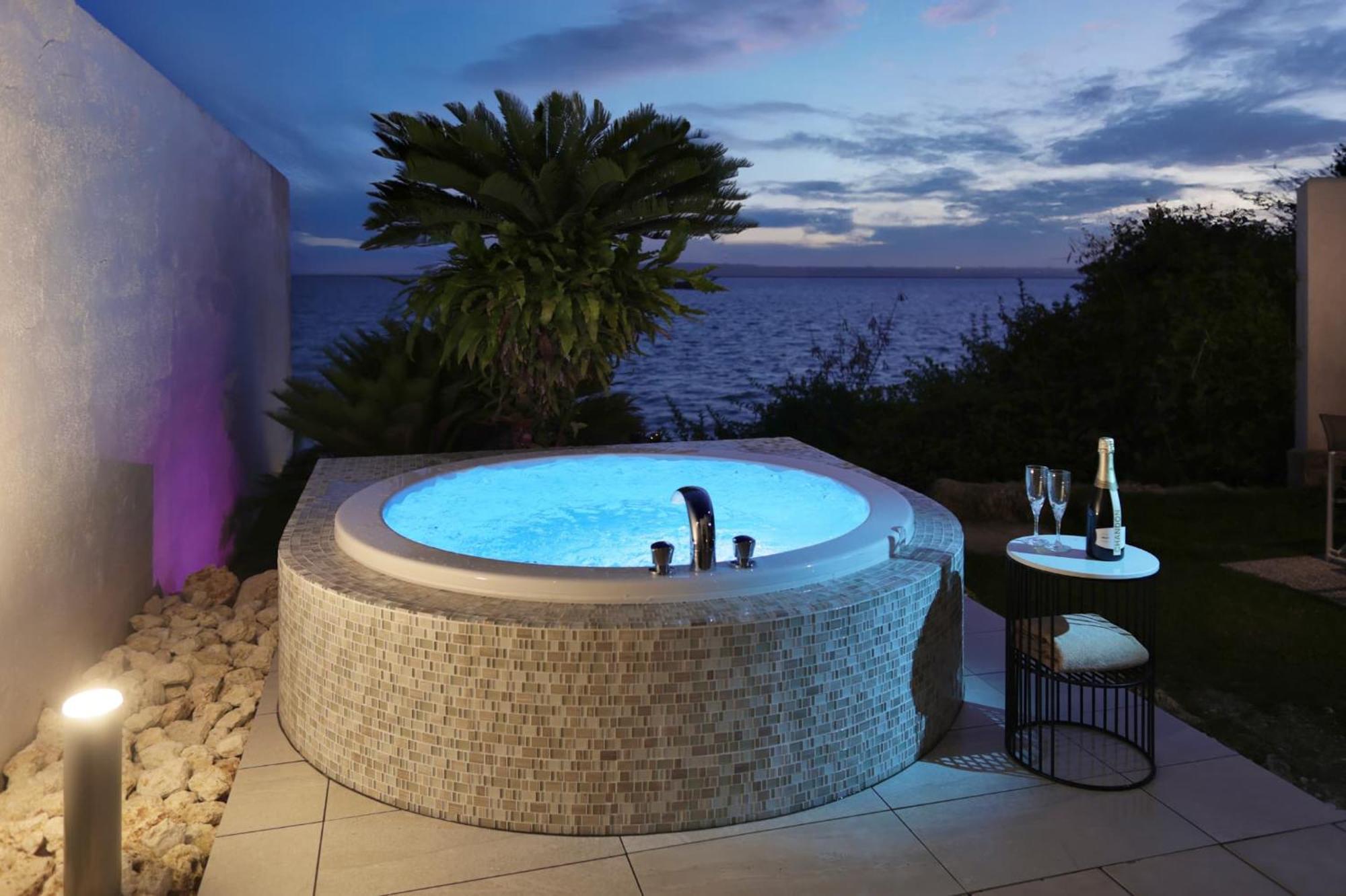 Crystal Villa Miyakojima Sunayama Beach Eksteriør bilde